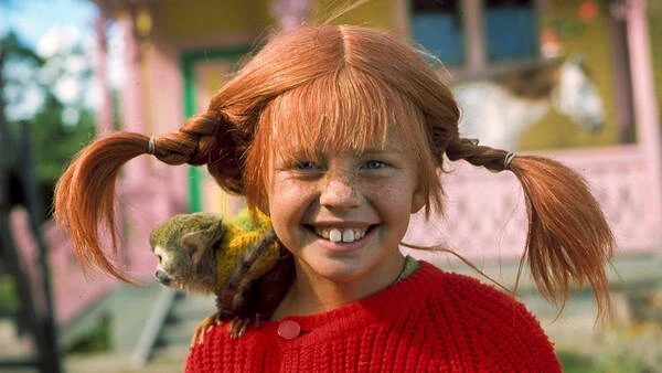 Pippi Moves In